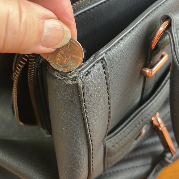 Torrid black purse with 3 compartments - Picture 14 of 14